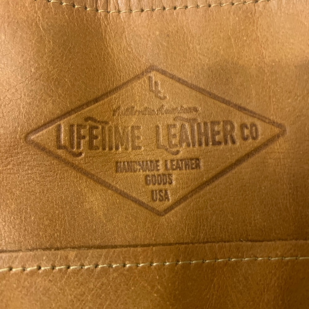 Elegant Tan Leather Tote Bag - image 2